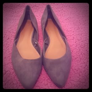 Forever 21 faux suede Pointed flats size 8